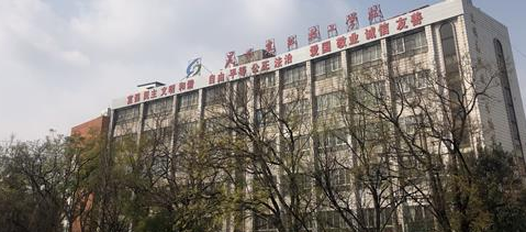 西双版纳可以读综合高中的中专有哪些？