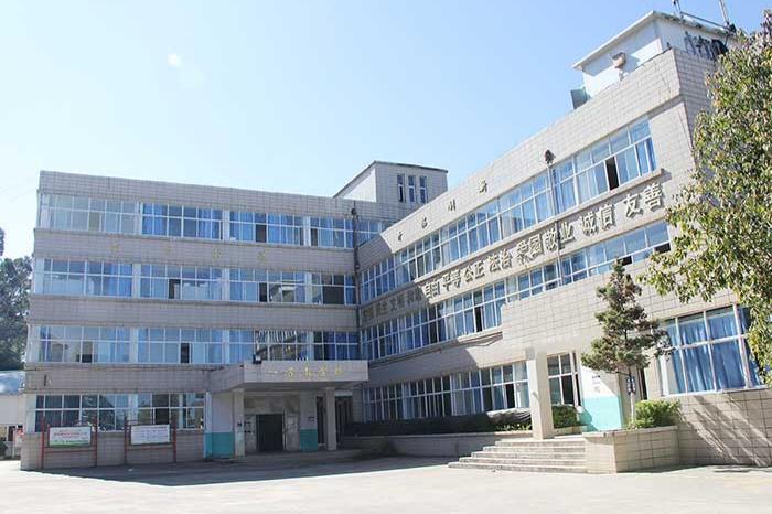 滇越筑梦，技赢未来：昆明滇越技工学校三年制中专成长图景