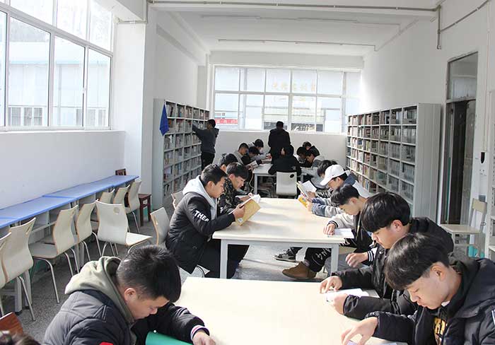 昆明滇越技工学校三校生培养纪实&mdash;&mdash;匠心培育助升学，技能双驱向未来