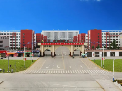 曲靖麒麟职教集团怎么样好不好？公办标杆，规模大质量优