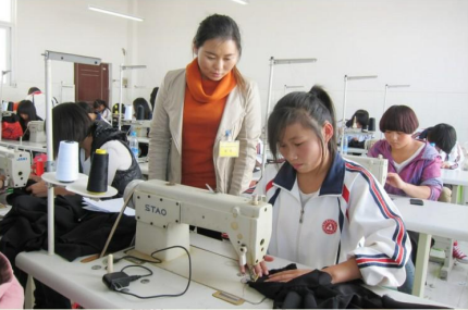 曲靖工商职业技术学校官网/招生网：深耕职教四十载，培育英才筑未来