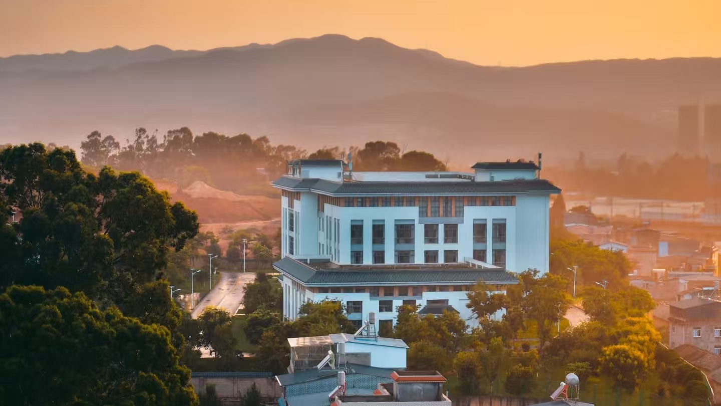 1774927986569541.jpg 1774927986569541.jpg