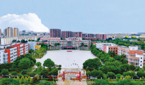 云南省2026年适合男生的中专学校有哪些？