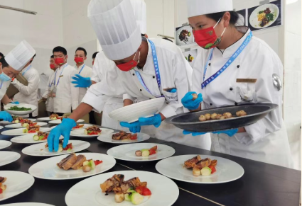 王牌专业筑梦未来：昆明市盘龙职业高级中学2026热门专业全览
