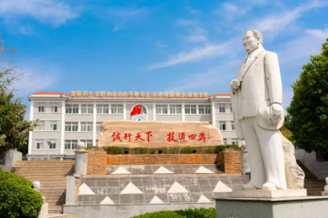 官渡职中就业稳：昆明市官渡职业高级中学就业率探析