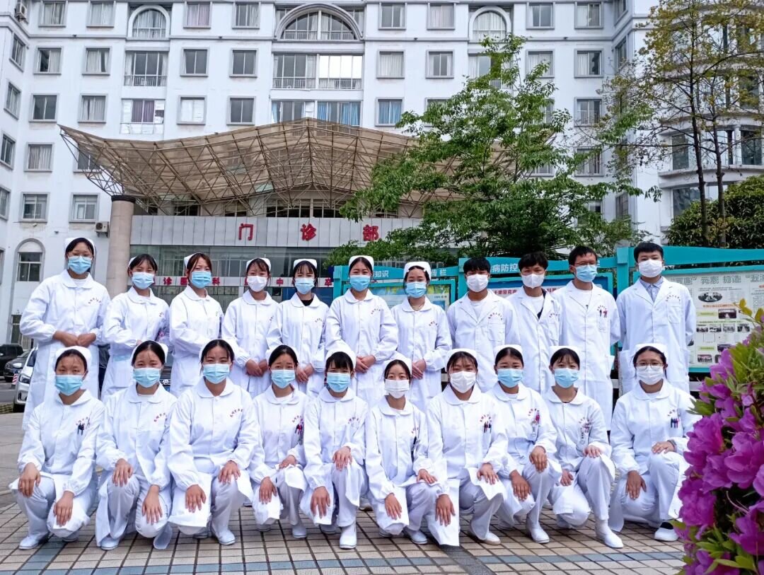 昆明市卫生学校2026报名条件详解