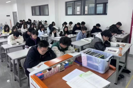 圆梦优质公办职教&mdash;&mdash;云南冶金高级技工学校2026报名条件详解