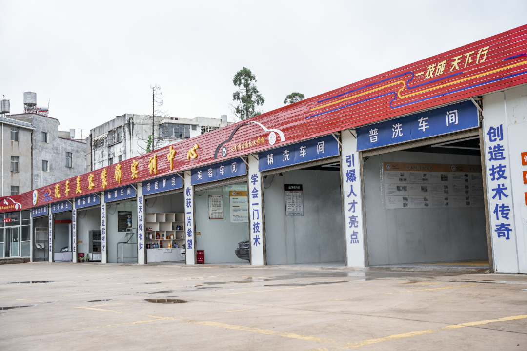 名师执教强根基：云南新西南技工学校2026师资力量全览