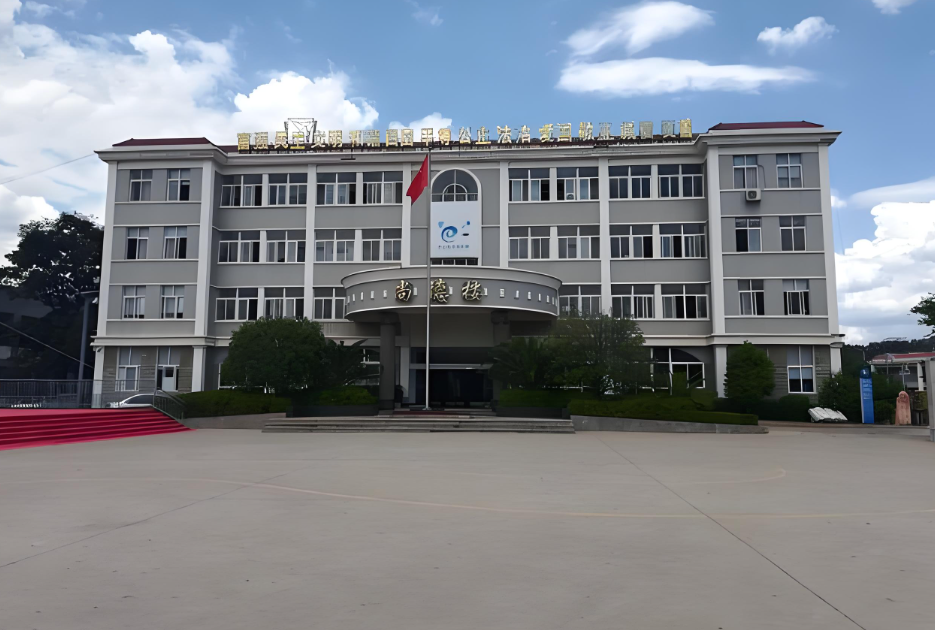 昆明市官渡职业高级中学2026年三年制中专录取分数线及招录规则详解