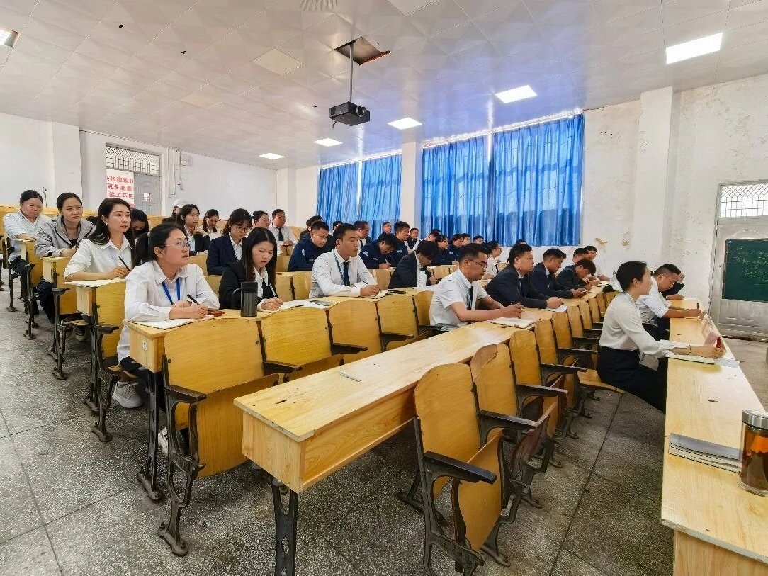 金榜题名续华章：昆明滇越技工学校2026高考成绩|高考喜报