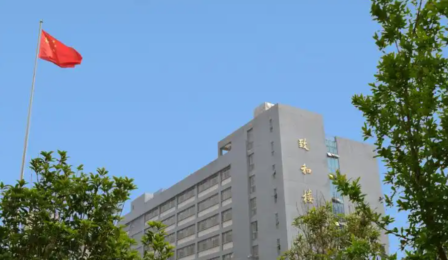 宜居省心适配住校：昆明市盘龙职业高级中学全方位住宿实况详解