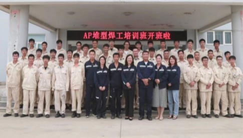 1779430968398092.png 实训1.png