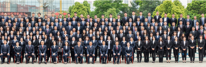1779940715589477.png 师资1.png