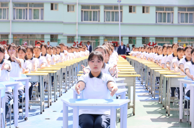 活动5学生.png
