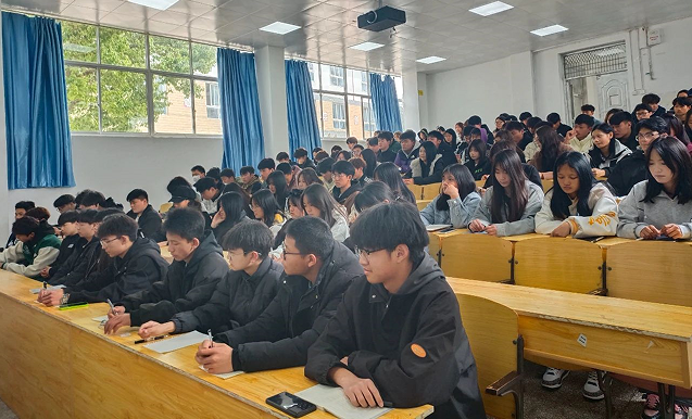 1781504356533807.png 上课2.png